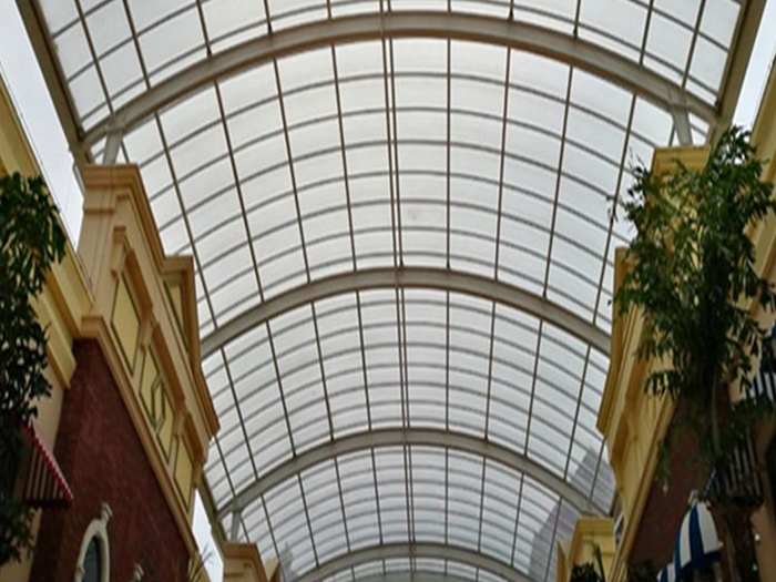 铁岭屋面网架顶棚吊装方案