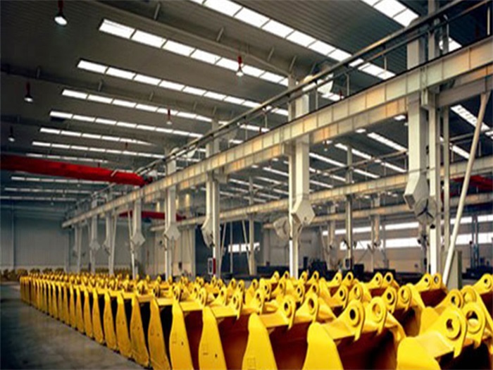 铁岭徐工集团挖掘机装配车间